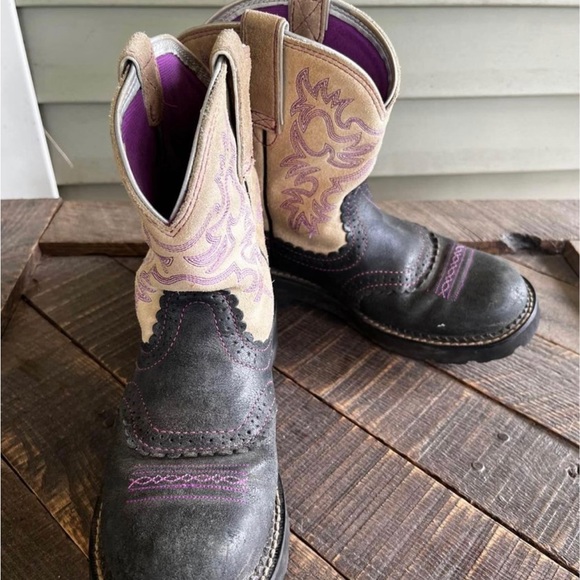 Women’s Ariat Western Round Toe Boot Size 7.5 - Picture 3 of 3